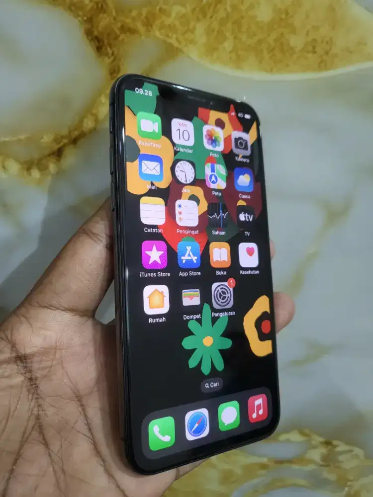 Jual cepat iphone xs 64GB fullset