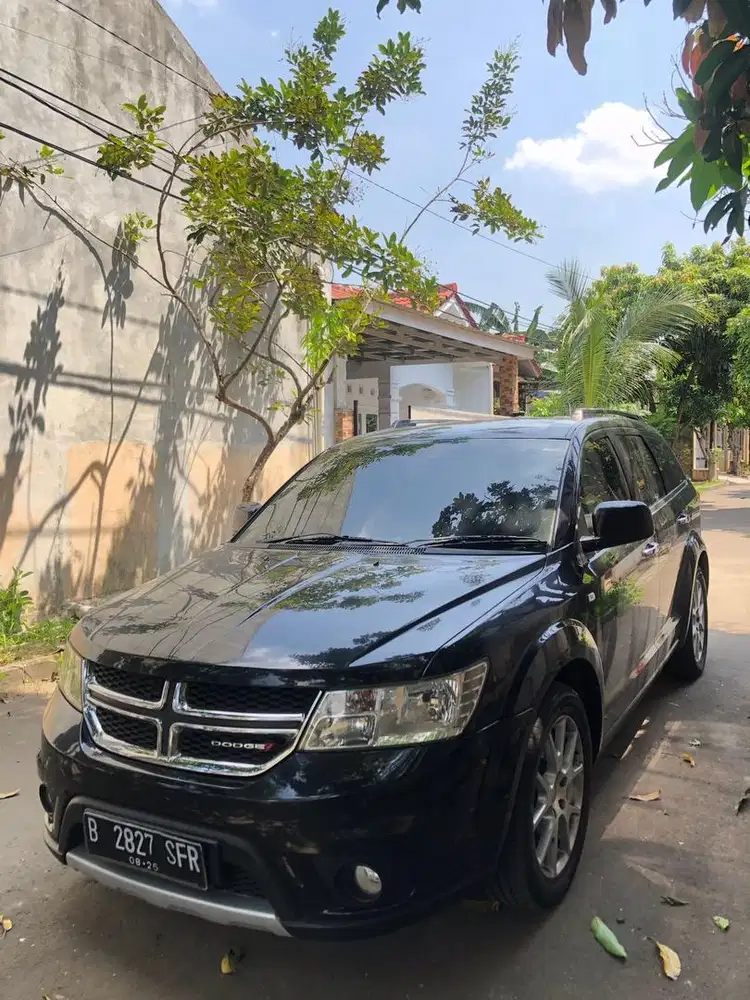 MOBIL MEWAH DODGE JOURNEY MURAH BAGUS KERRN