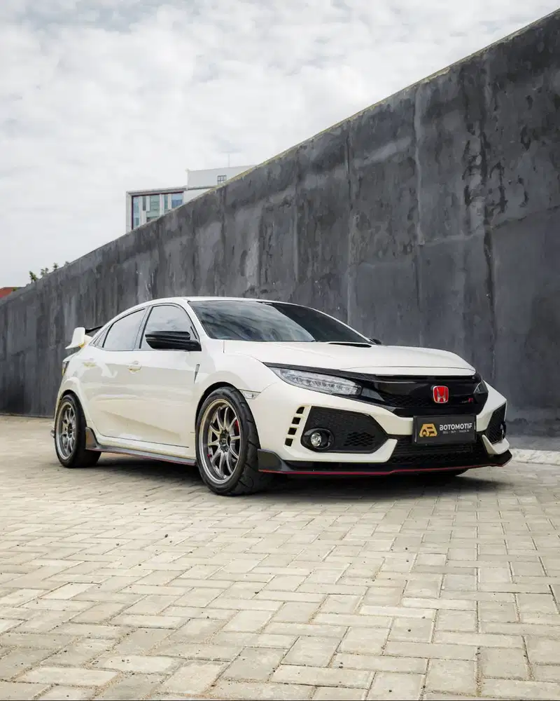 Honda Civic Type-R FK8 Championship White 2018