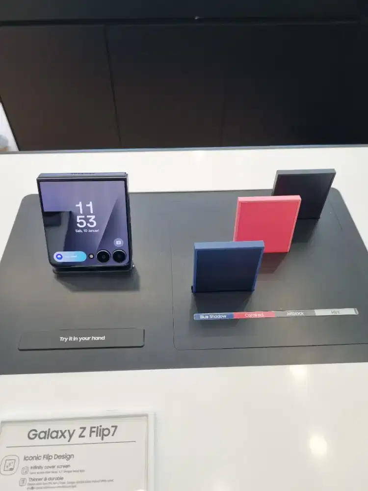 Samsung Galaxy Z Flip 7