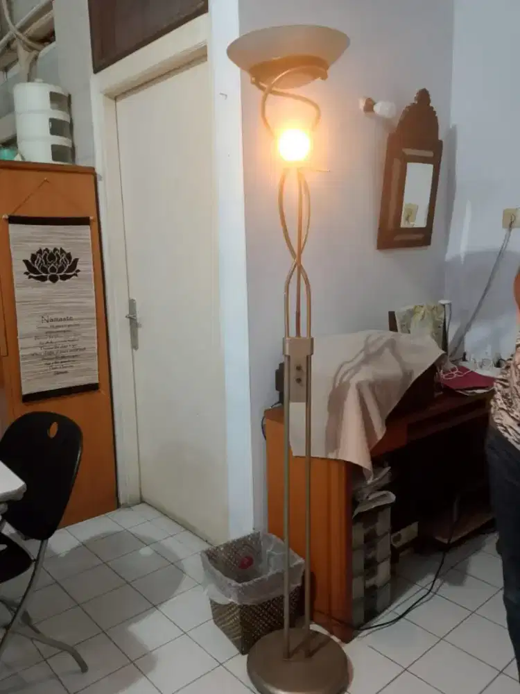 Dijual cepat lampu mewah