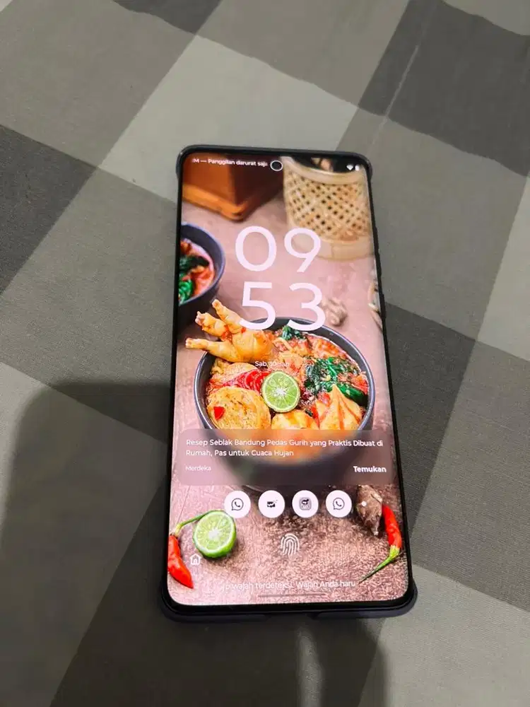 Dijual hp motorola keadaan 90 persen baru dipke 2 minggu