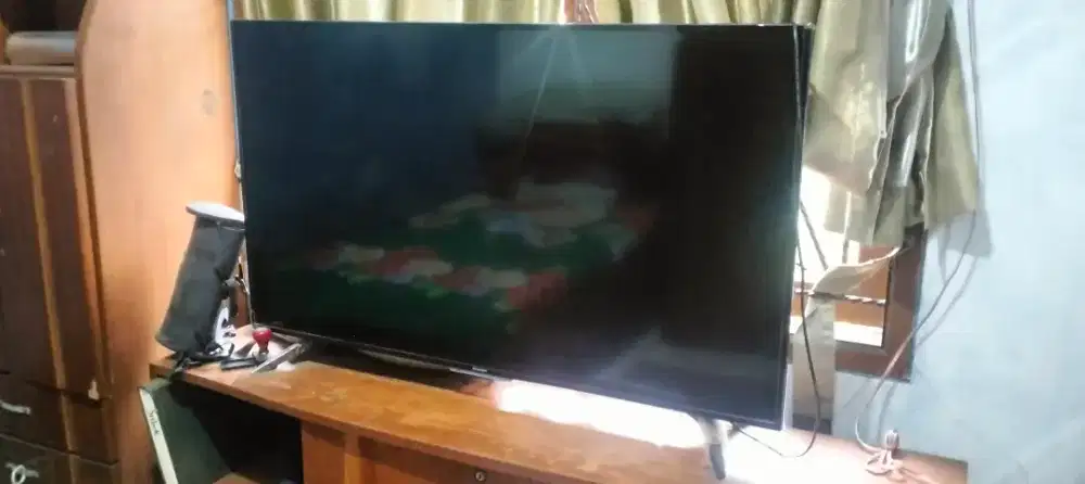 TV LED SAMSUNG (BEKAS)