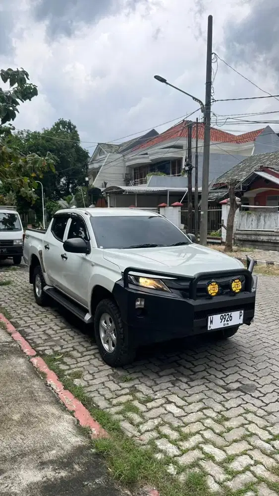 Mitsubishi Triton HDX 2021