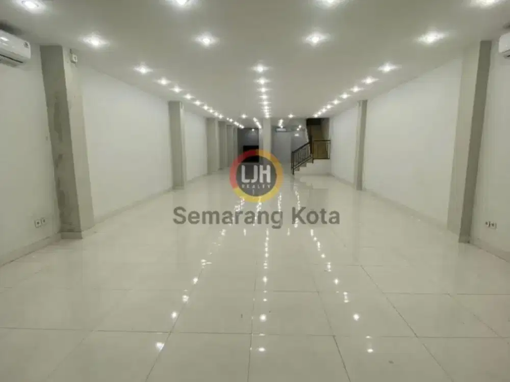 Ruko bagus di jalan Sukowati