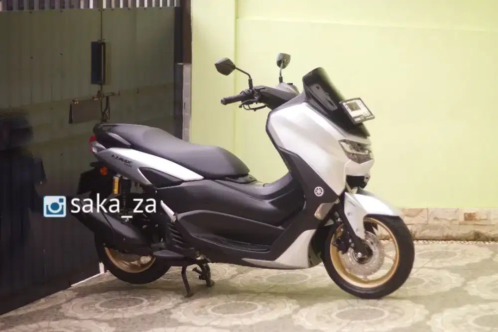 ( ABS tipe tertinggi ) KM 11 RIBU , Yamaha Nmax Abs 2023 , nmax 2023