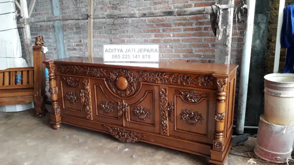 Bufet tv bulann.size:2 meter