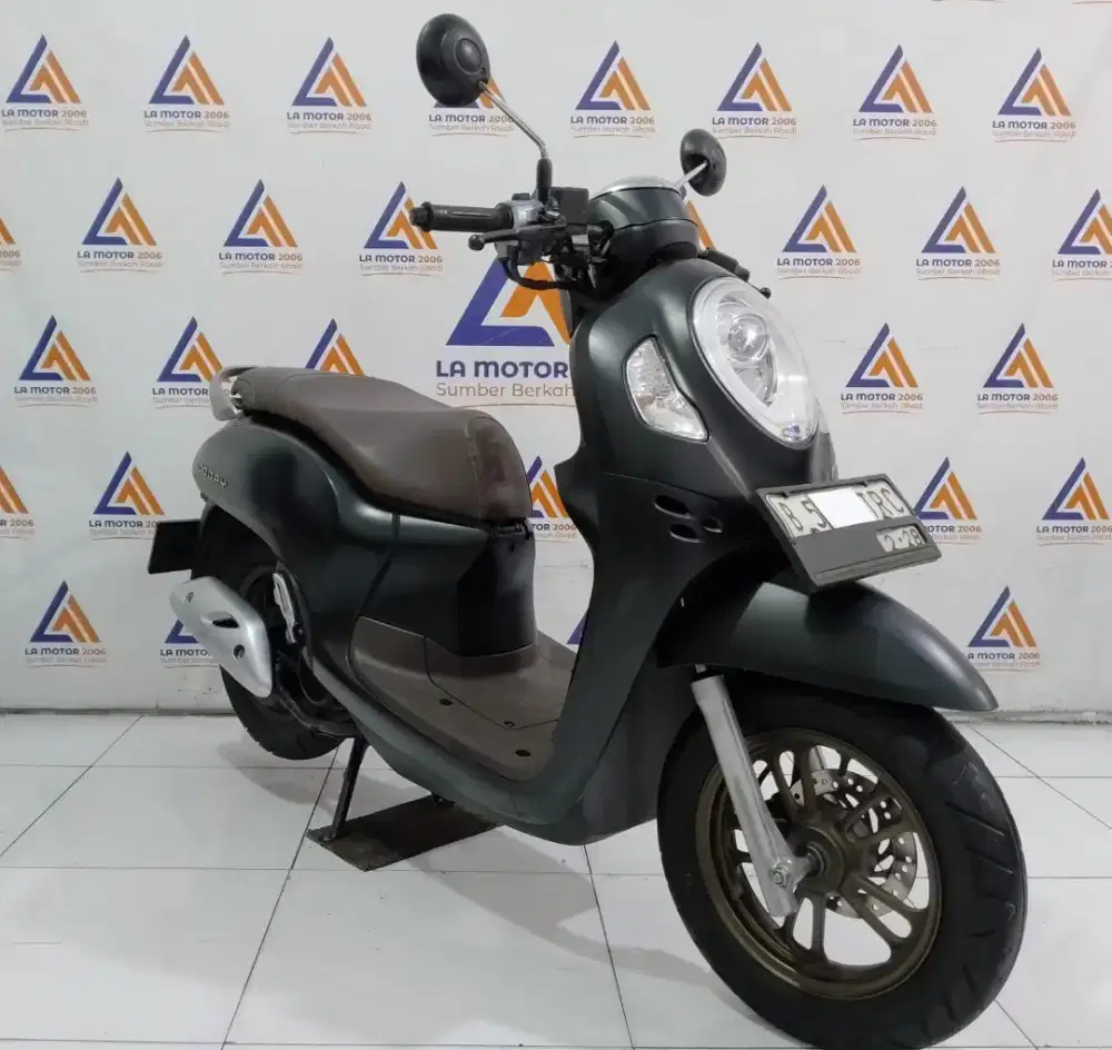 DP900RB HONDA SCOOPY PRASTIGE THN 2023 (SS LENGKAP/MESIN AMAN)