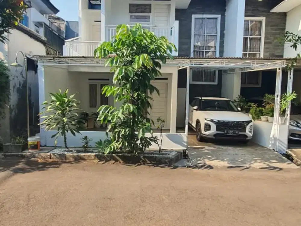 Dijual Cepat Rumah di Sayap Summarecon Bandung.