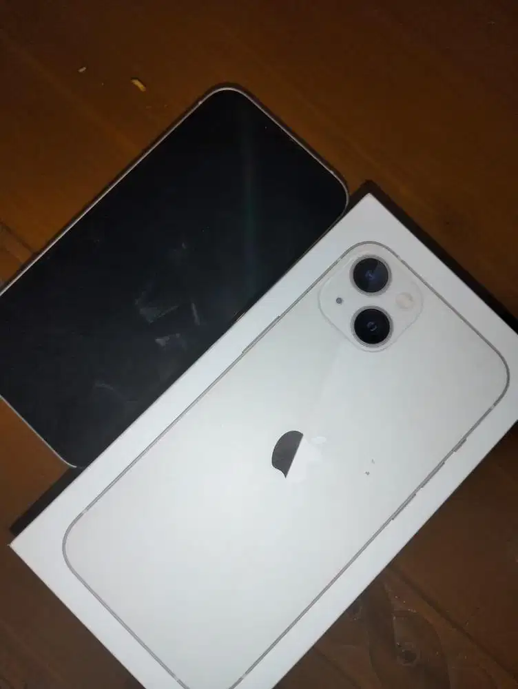 Iphone 13 128 like newww ibox