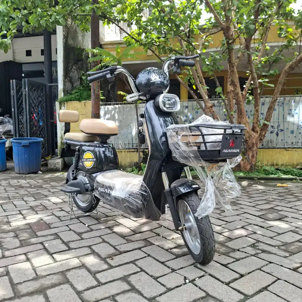 Sepeda Listrik Tangguh Pilihan Keluarga – AGHATOS AE 350 GR