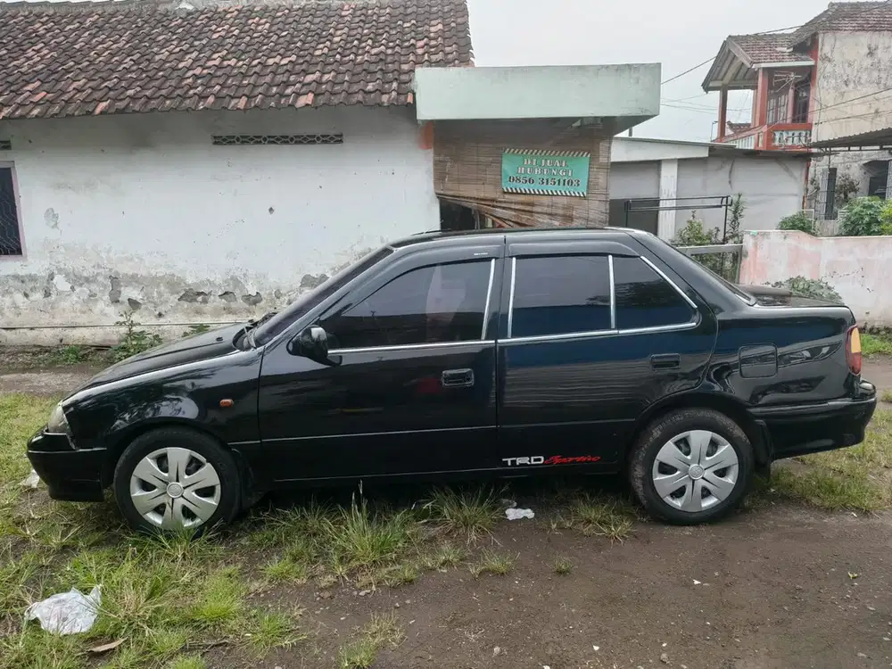 Suzuki Esteem 1995 Bensin