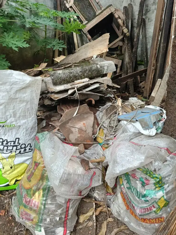 Puing Bongkaran Rumah