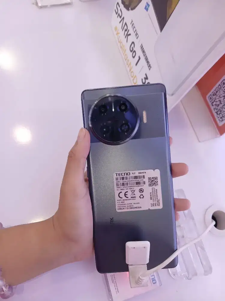 Hp tecno spark 20 pro+