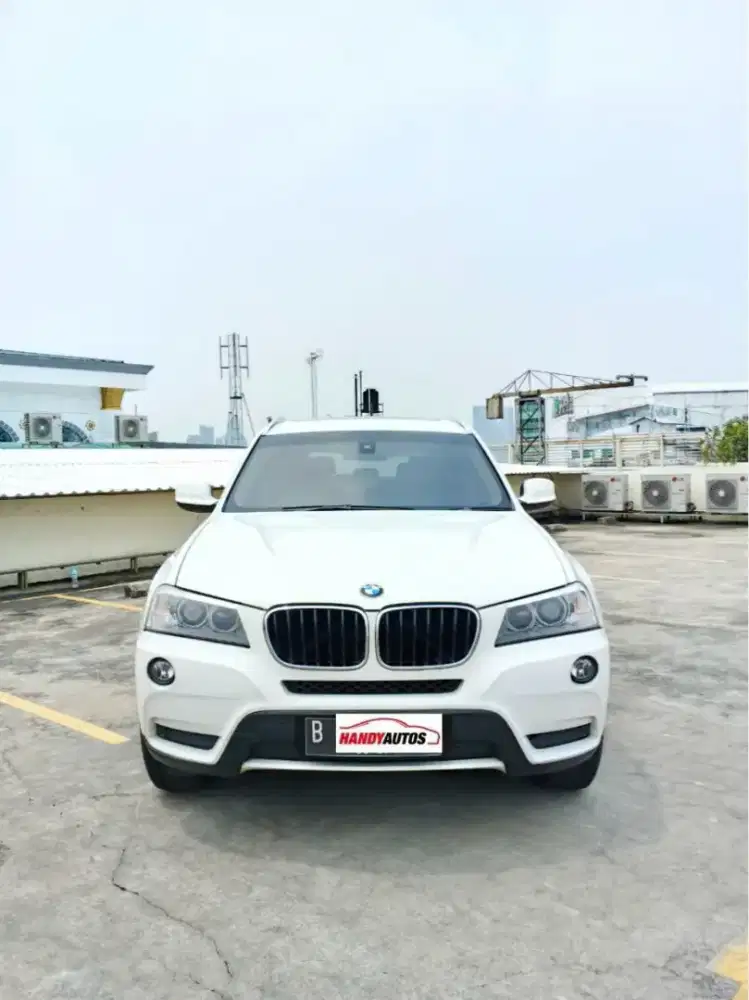 BMW X3 2.0 Diesel Panoramik Tahun 2011 Automatic Putih Metalik