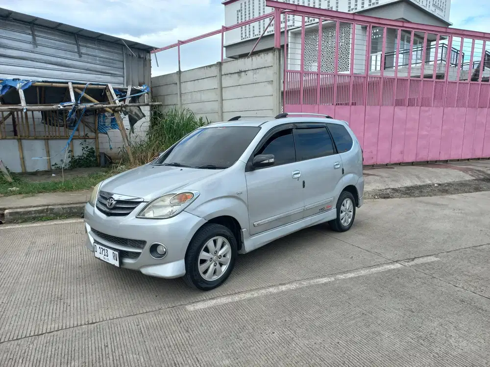 Toyota Avanza 2009 Bensin