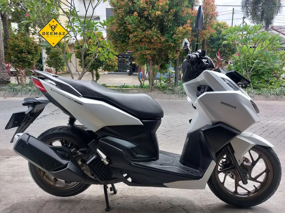 (DP 900 Rb)‼️ Vario 160 CBS Putih 2024 Cash, Kredit & Tukar Tambah