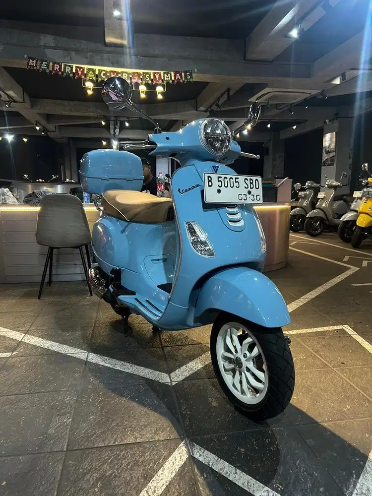 PIAGGIO VESPA MATIC LX 125 IGET FACELIFT 2024