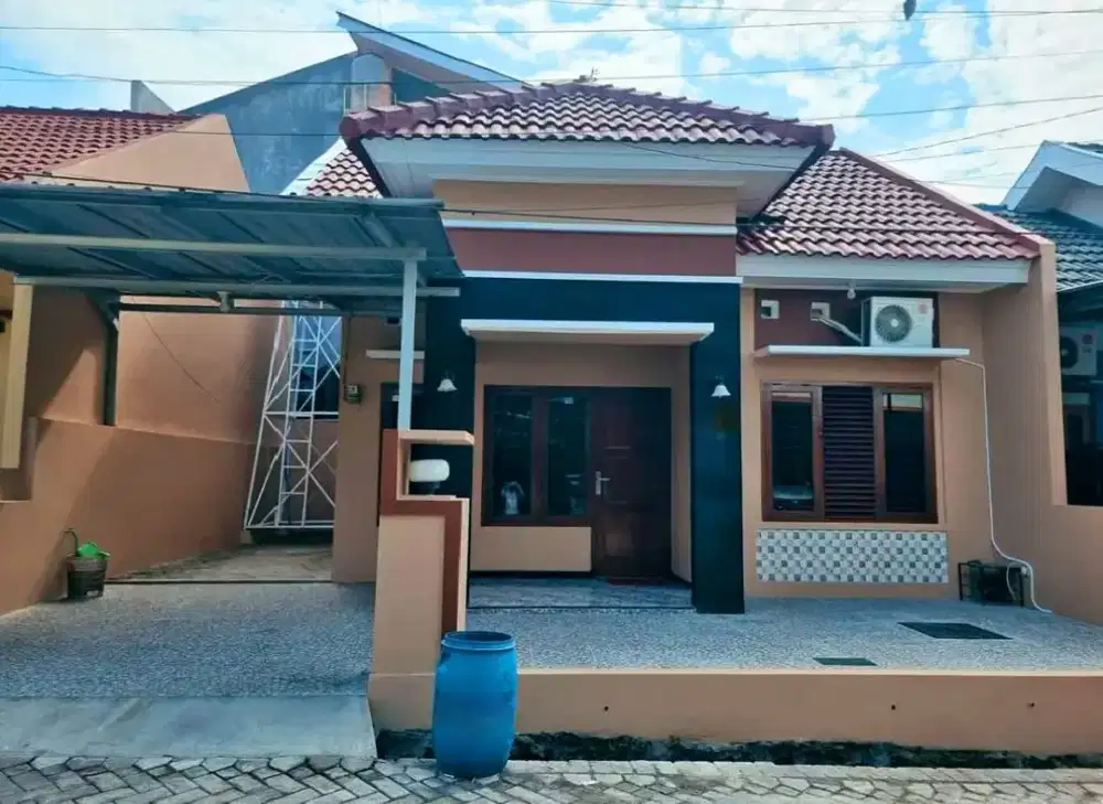 Murah dijual rumah siap pakai undip tembalang akses lebar