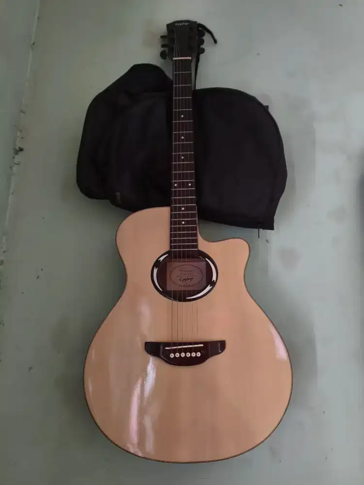Gitar Akustik New