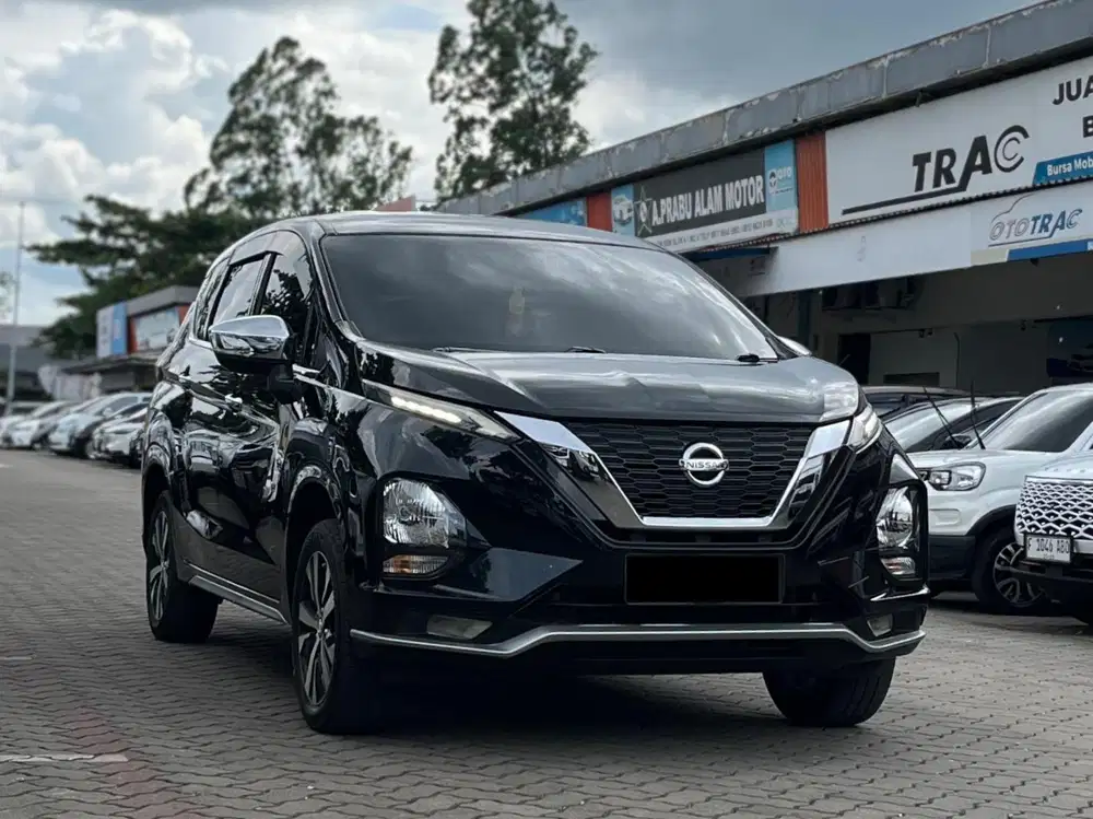 NISSAN LIVINA VL 1.5 A/T MATIC 2021