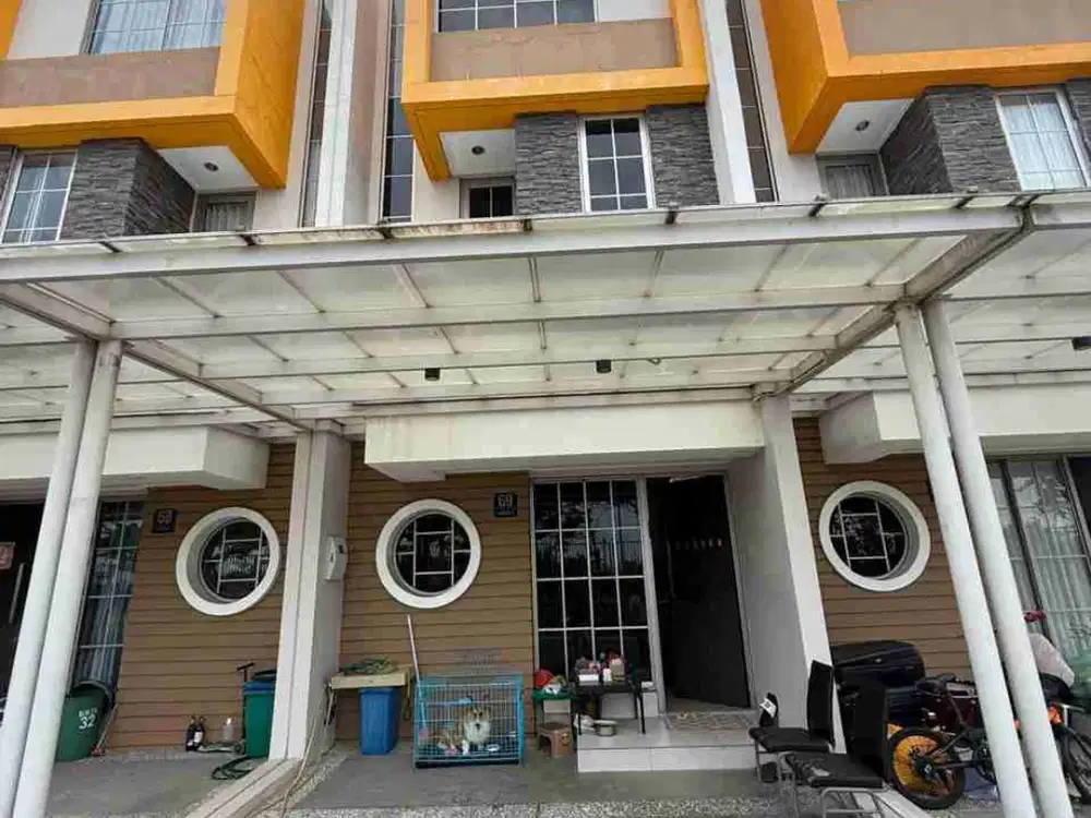 DIJUAL RUMAH PIK2 VIEW LEPAS JALAN BOULEVARD 3 LANTAI