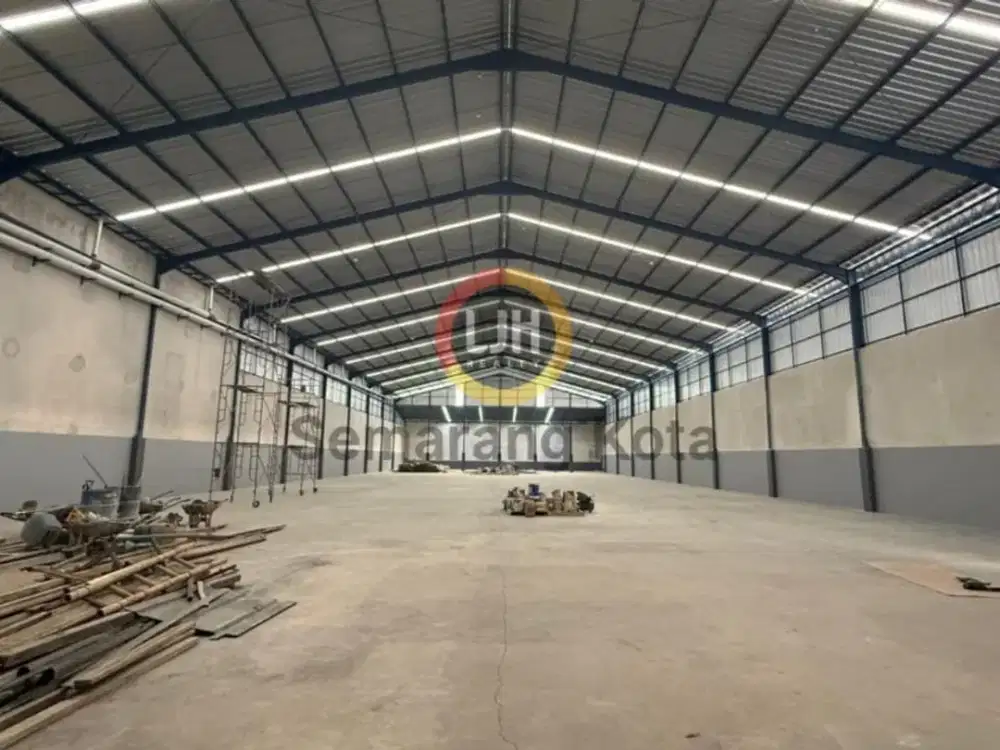 Gudang di Kawasan Industri Candi