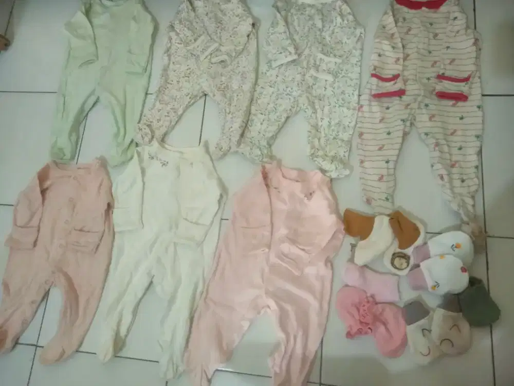 Baju bayi 0 sampai 3 bulan