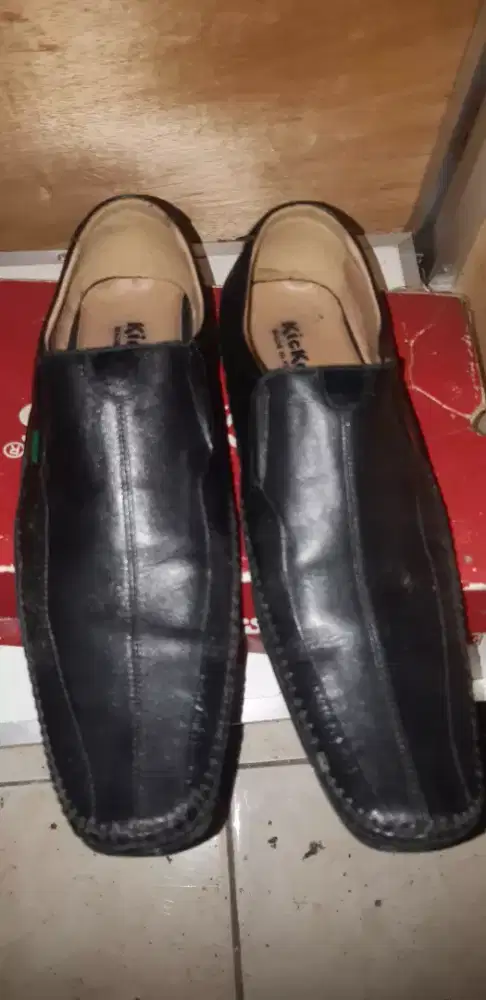 Sepatu cickers size 40
