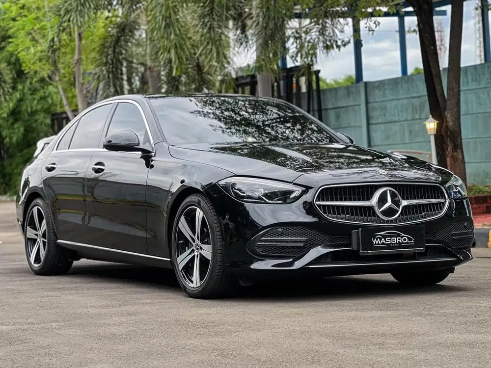 Mercedes-Benz C200 (2022)