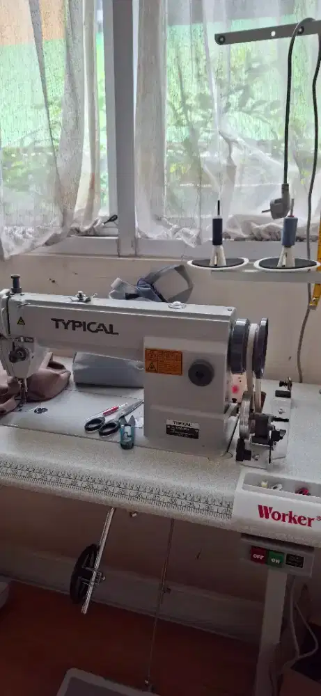 Mesin Jahit TYPICAL Type GC6-28-1