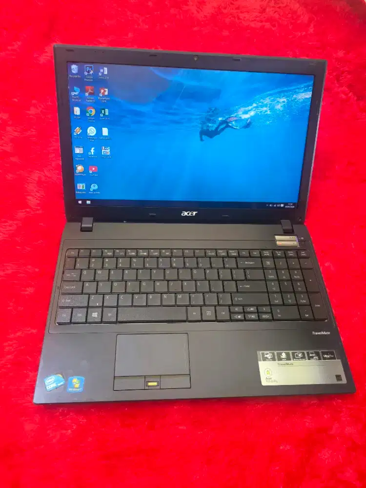 Dijual laptop acer trvelmate core i5,ram 4 gb,hdd 500 gb