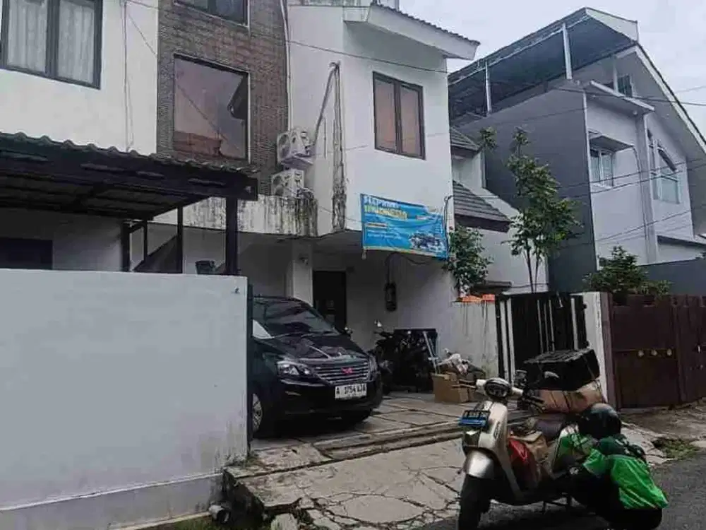 Rumah Komersil di Komp Perum Depkes Ps Minggu Jakarta Selatan