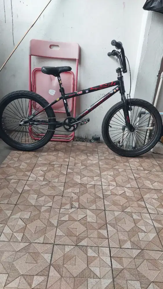 Dijual sepeda BMX TREMOR ( Rem torpedo ) 20 inch