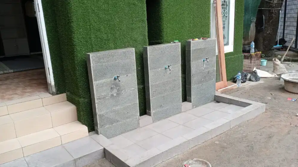 Tukang renovasi dan perbaikan atap bocor