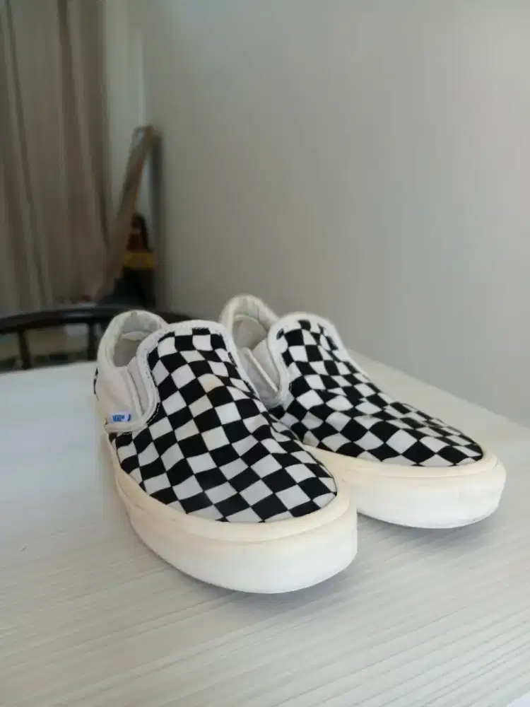 Sepatu Vans Vault OG Slip On Checkerboard