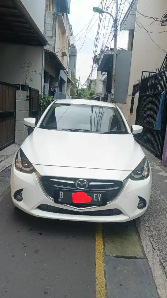 Mazda 2 R SkyActive 2014