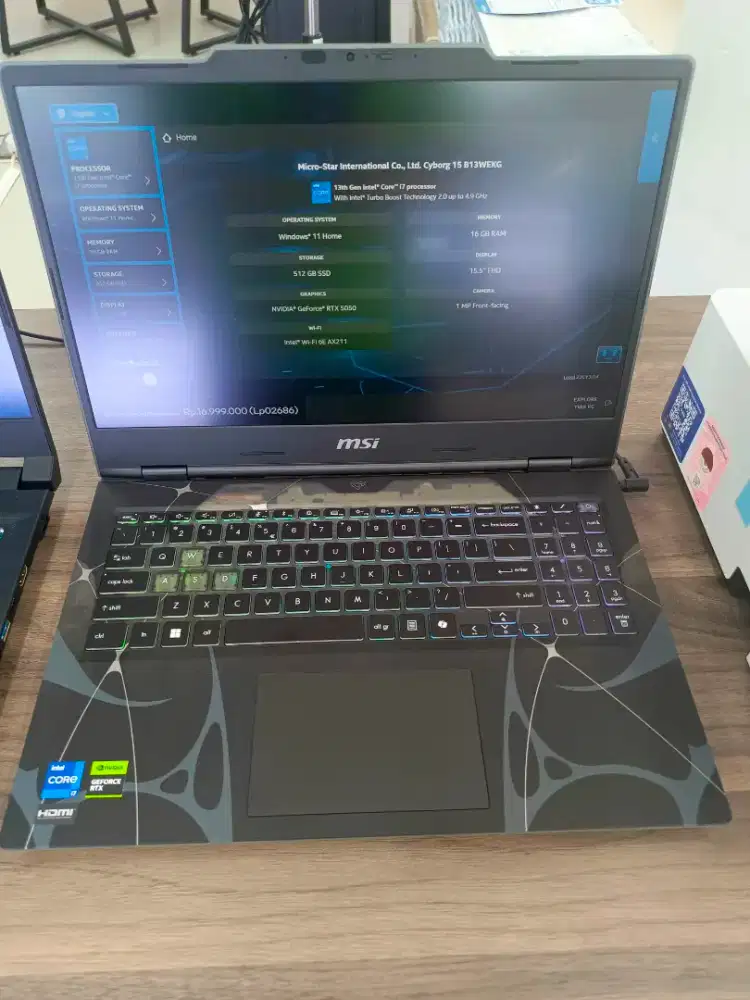 Kredit laptop MSI cyborg 15 B13WEKG