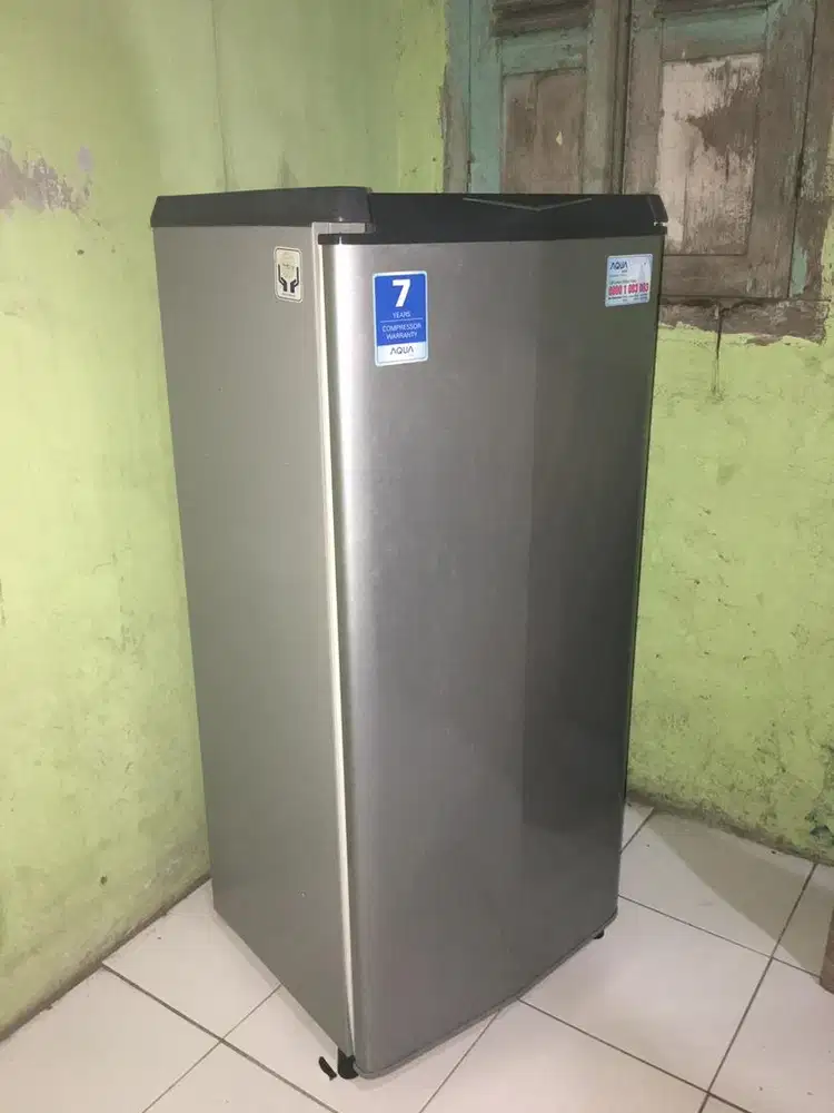Kulkas Aqua 1 pintu