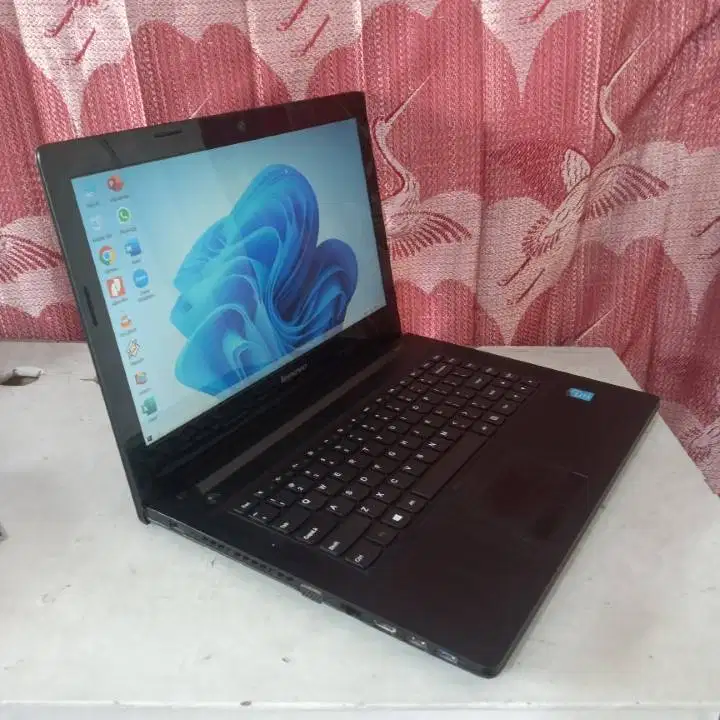 Laptop Lenovo G40-70 Slim Intel Core i3 4010U RAM 8GB SSD 128GB Window