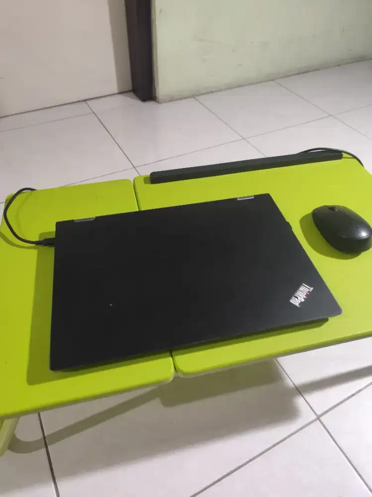 Thinkpad i5 gen 10 13.3 Touchscreen