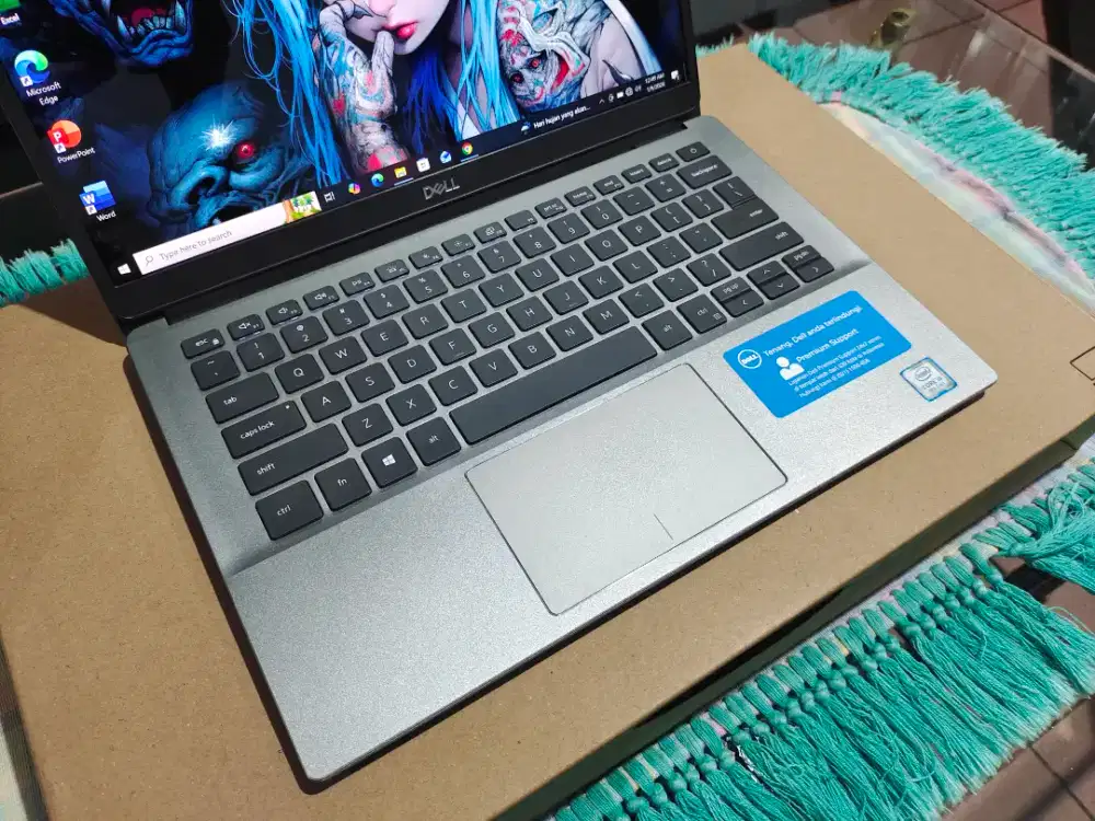 Laptop dell latitude 3301 premium core i5 8265u 8/256 fhd ips 100%srgb