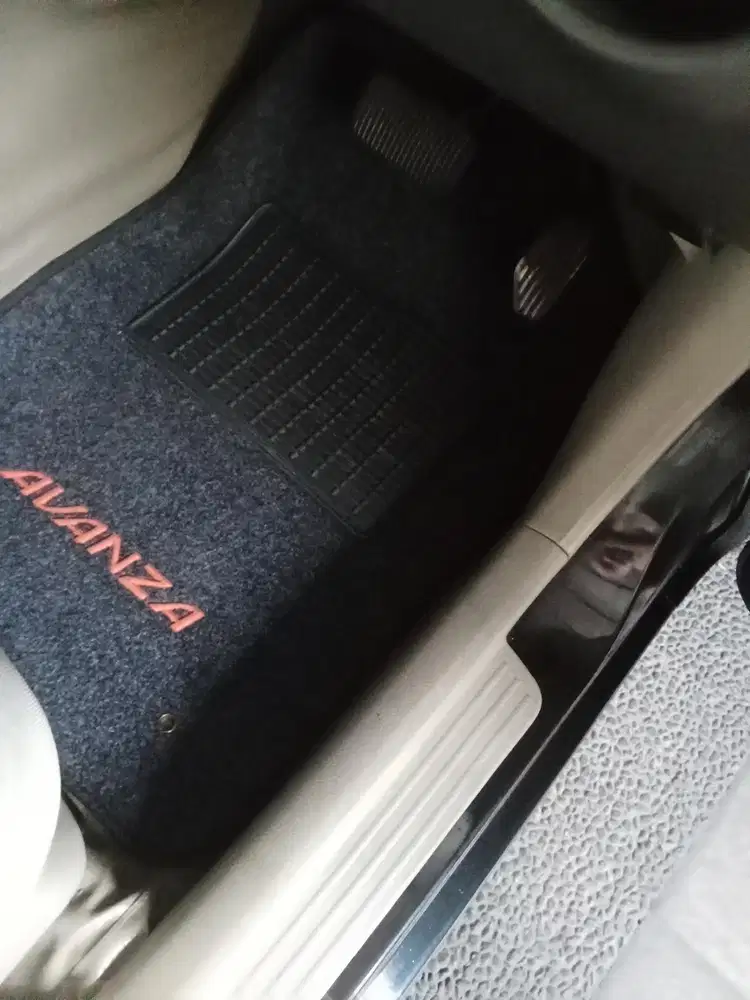 Toyota Avanza 2011 Bensin