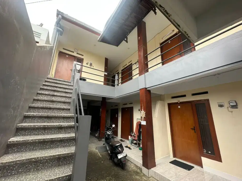 Jual Kost Lantai 2 Full Penghuni  Lokasi Di Jln Cekomaria Peguyangan Kangin Denpasar Bali. Dekat Ke Jalan Siulan, Gatsu Timur, Living Mall.