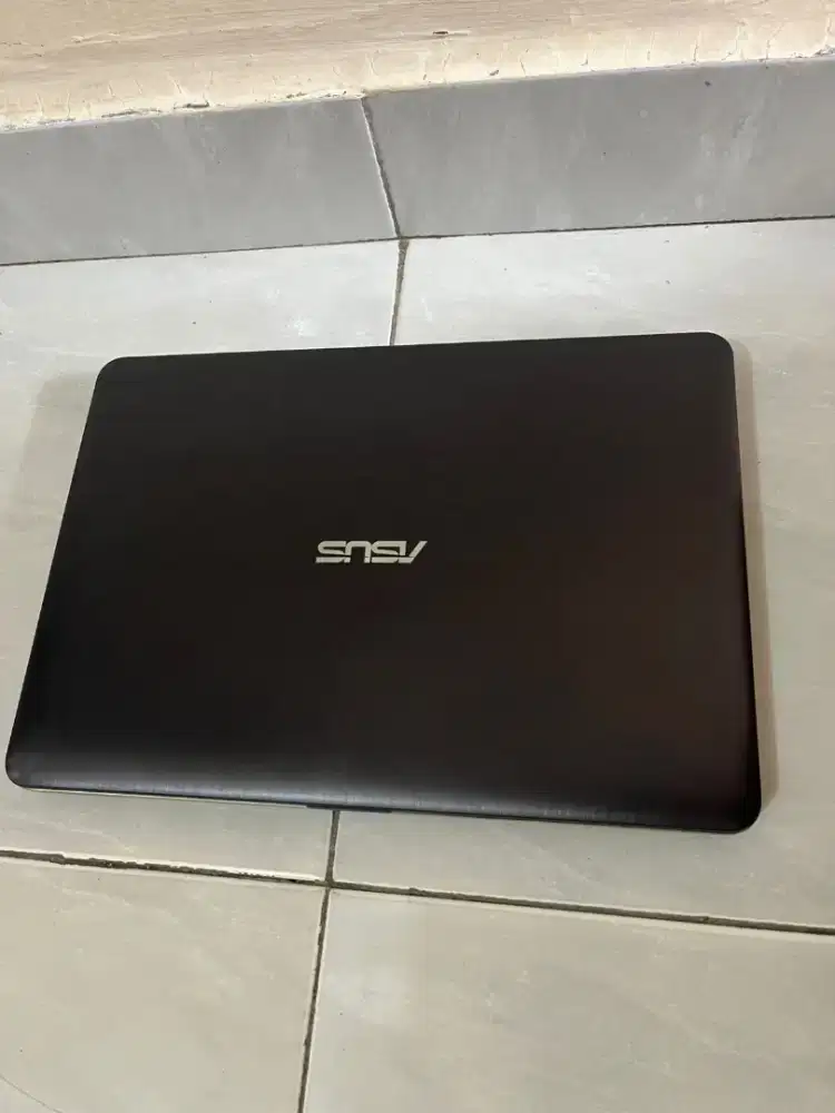 DIJUAL LAPTOP ASUS COR I3