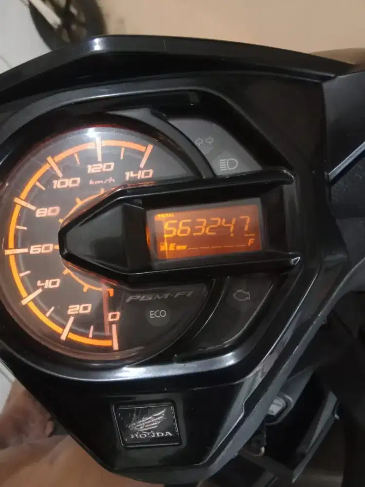 Honda beat tahun 2016