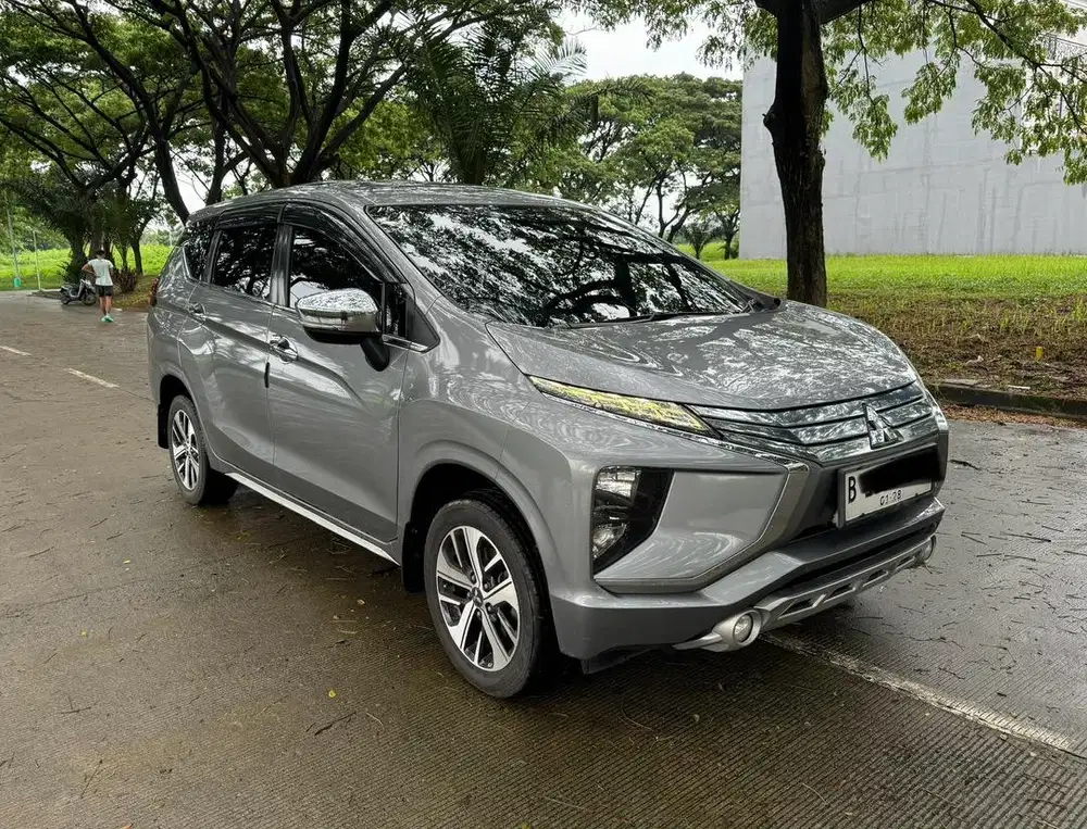 Km 60rb Xpander Ultimate 2018/2017 cash nego siap pakai tangan pertama