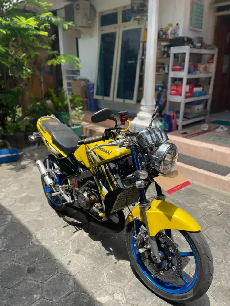 Kawasaki ninja ss tahun 2014