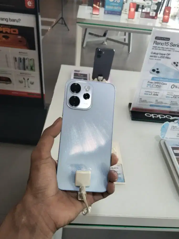 Pre-order yah guys Oppo Reno 15 F 5G