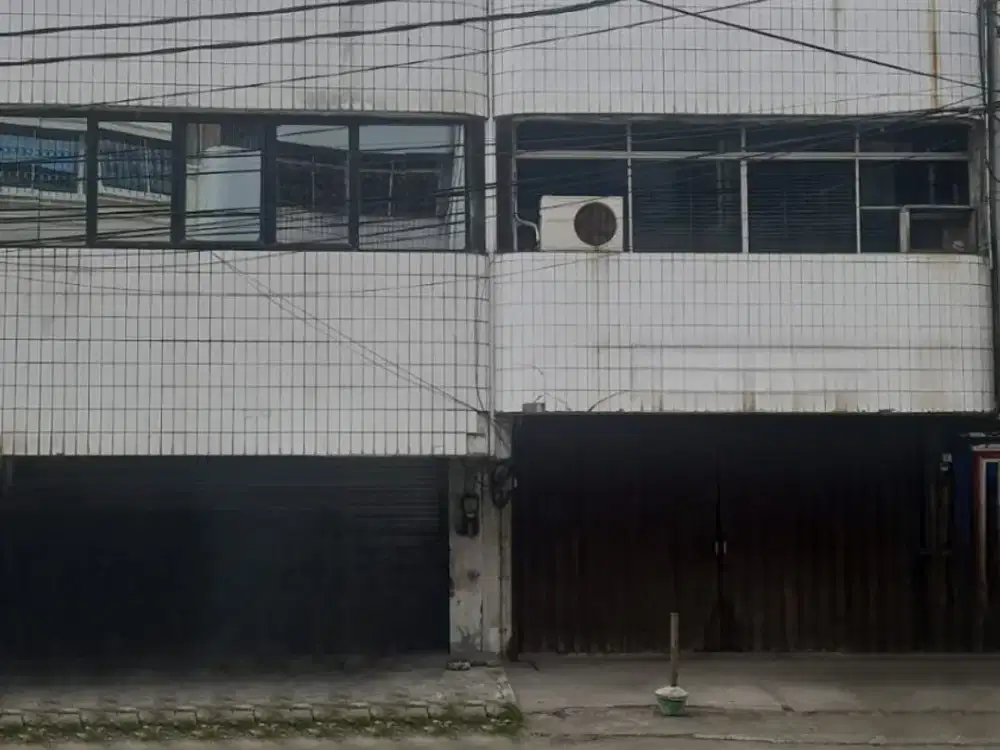 Dijual Cepat 2 Unit Ruko Gandeng 3 Lantai di Jl. Pangeran Jayakarta, Jakarta Pusat